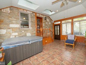 1259 Glenbrook Road, Huntingdon Valley PA 19006
