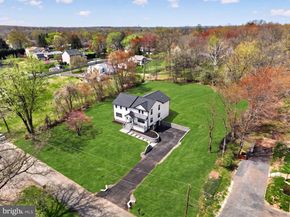 536 Taylor Avenue, Warrington PA 18976
