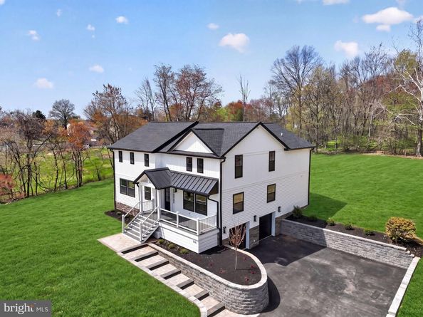 536 Taylor Avenue, Warrington PA 18976