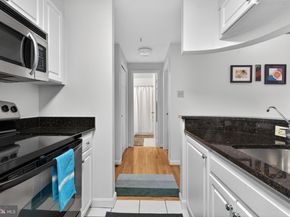 1619 R Street NW 101, Washington DC 20009