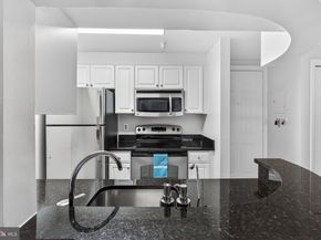 1619 R Street NW 101, Washington DC 20009