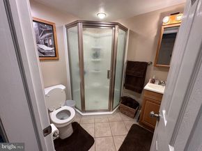 133 Meadow Lane, Philadelphia PA 19154