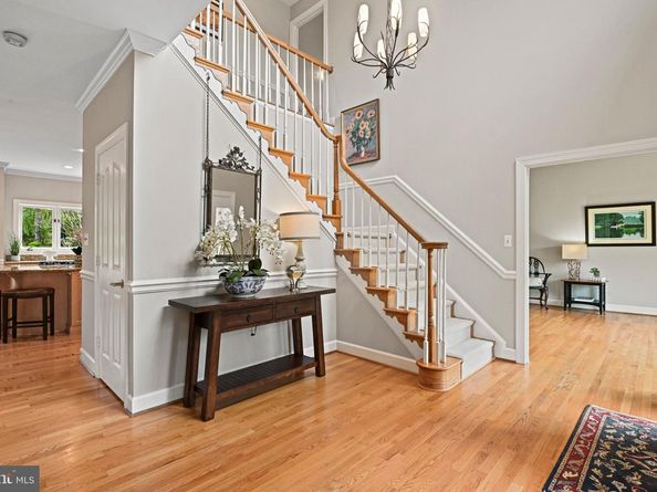 1167 Silver Beech Road, Herndon VA 20170