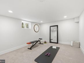423 N Cleveland Street, Arlington VA 22201