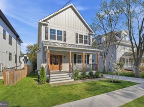 423 N Cleveland Street, Arlington VA 22201