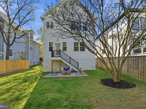 423 N Cleveland Street, Arlington VA 22201