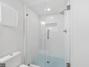 423 N Cleveland Street, Arlington VA 22201