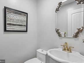 10240 Colebrook Avenue, Potomac MD 20854