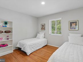 10240 Colebrook Avenue, Potomac MD 20854