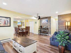 47 Glenwood Lane, Levittown PA 19055