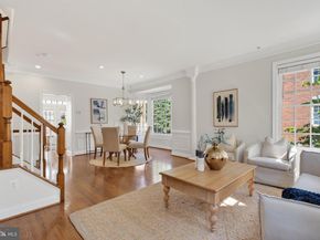 1221 Roundhouse Lane, Alexandria VA 22314