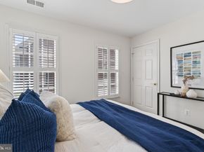 1221 Roundhouse Lane, Alexandria VA 22314