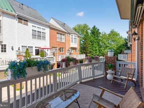 1221 Roundhouse Lane, Alexandria VA 22314