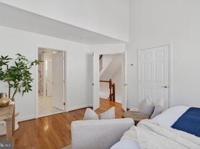 1221 Roundhouse Lane, Alexandria VA 22314