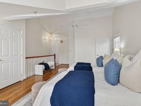 1221 Roundhouse Lane, Alexandria VA 22314