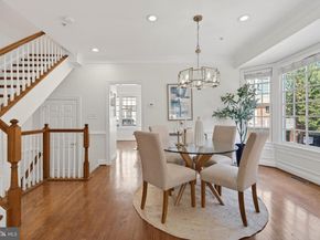 1221 Roundhouse Lane, Alexandria VA 22314