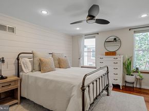 2050 Saint Albans Street, Philadelphia PA 19146