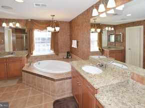 3514 Goddard Way, Alexandria VA 22304