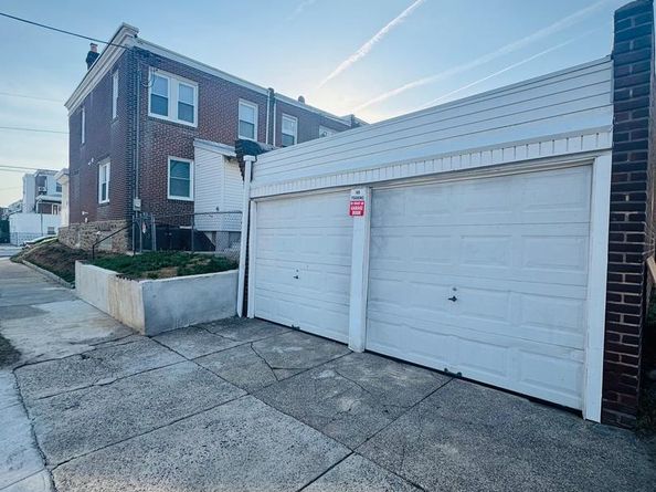 485 Robbins Street, Philadelphia PA 19111