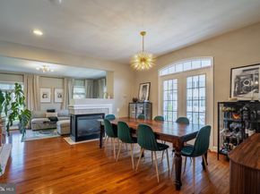 2520 Walnut Leaf Lane, Herndon VA 20171