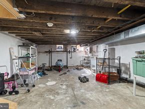 1524 S Iseminger Street, Philadelphia PA 19147