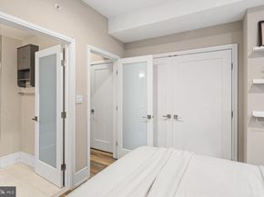 1004 S 17TH Street A, Philadelphia PA 19146