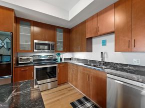 910 M Street NW 1006, Washington DC 20001