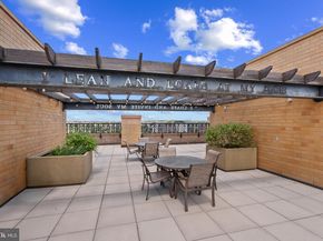 910 M Street NW 1006, Washington DC 20001