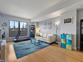 910 M Street NW 1006, Washington DC 20001