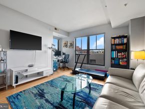 910 M Street NW 1006, Washington DC 20001