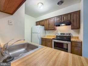 638 Palmer Lane, Yardley PA 19067