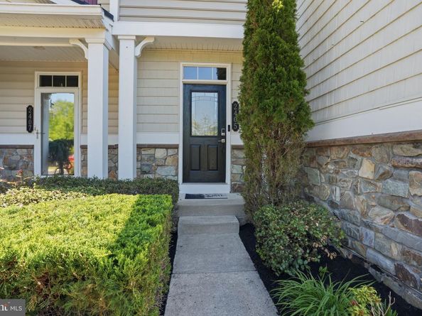 2405 Cindy Lane, Warrington PA 18976