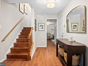 1912 N Daniel Street, Arlington VA 22201
