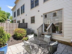 1912 N Daniel Street, Arlington VA 22201