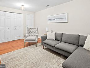 1912 N Daniel Street, Arlington VA 22201