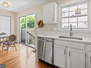 1912 N Daniel Street, Arlington VA 22201