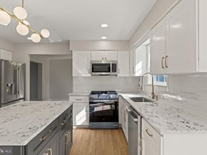 703 Gregory Drive, Horsham PA 19044