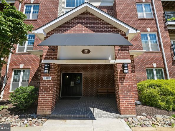 1591 Spring Gate Drive 3311, Mclean VA 22102