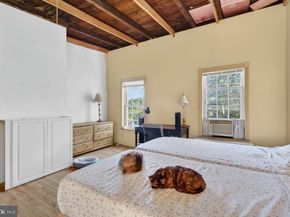 176 North Carolina Avenue SE, Washington DC 20003