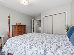 808 Carpenter Street C, Philadelphia PA 19147