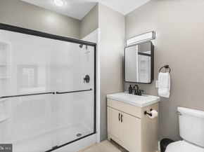 926 N 3rd Street 4C, Philadelphia PA 19123
