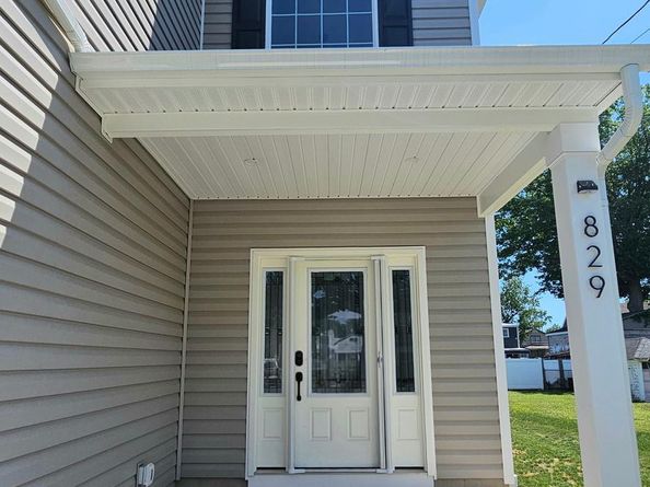 829 Third Avenue, Croydon PA 19021