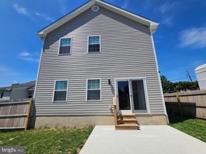 829 Third Avenue, Croydon PA 19021