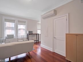 1121 24TH Street NW 310, Washington DC 20037