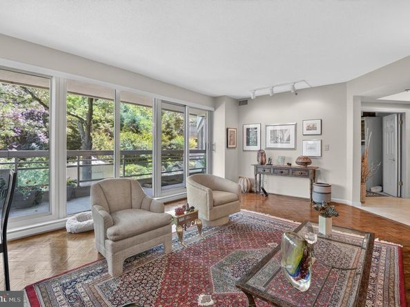 5600 Wisconsin Avenue 1207, Chevy Chase MD 20815
