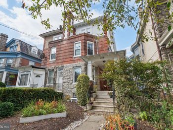 127 W Washington Lane