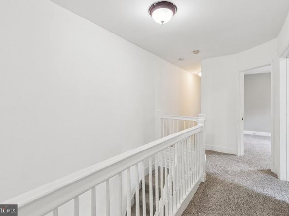 127 W Washington Lane, Philadelphia PA 19144