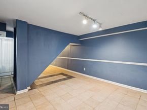 127 W Washington Lane, Philadelphia PA 19144