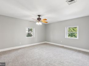 127 W Washington Lane, Philadelphia PA 19144