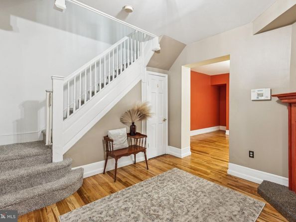 127 W Washington Lane, Philadelphia PA 19144